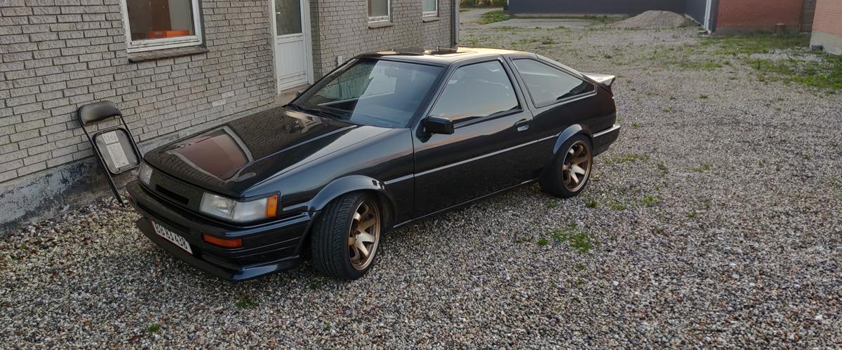 Тойота королла ae86