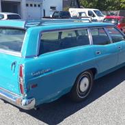 Ford LTD country squire