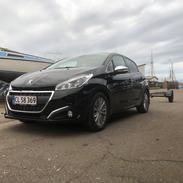 Peugeot 208 Prestige 