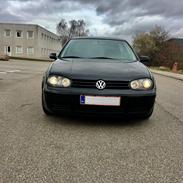 VW Golf 4 hatchback