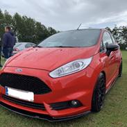 Ford Fiesta Red Edition 1,0 scti 