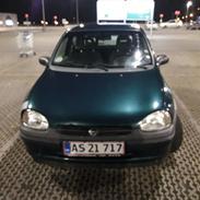 Opel Corsa b