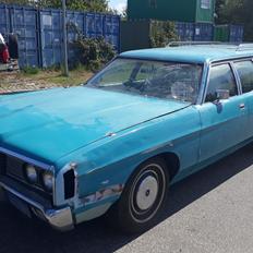 Ford LTD country squire