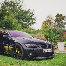 BMW E92 "THE DARK KNIGHT"