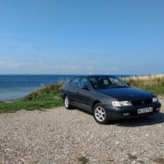 Toyota Carina E