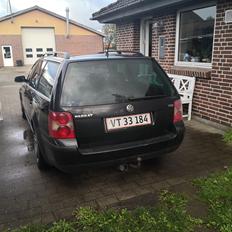 VW Passat 3BG