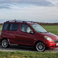 Toyota Yaris Verso 1,5VVTi sol