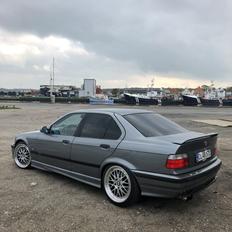 BMW Bmw e36 323i