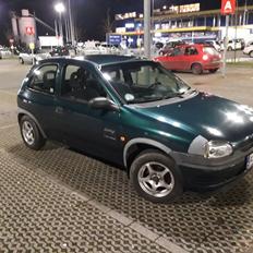 Opel Corsa b