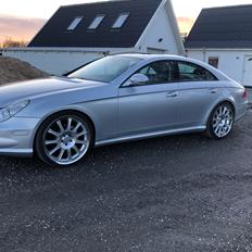 Mercedes Benz Cls500 w219