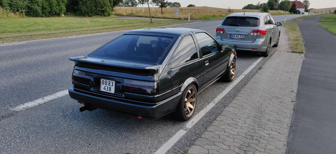 Toyota Corolla ae86 billede 9