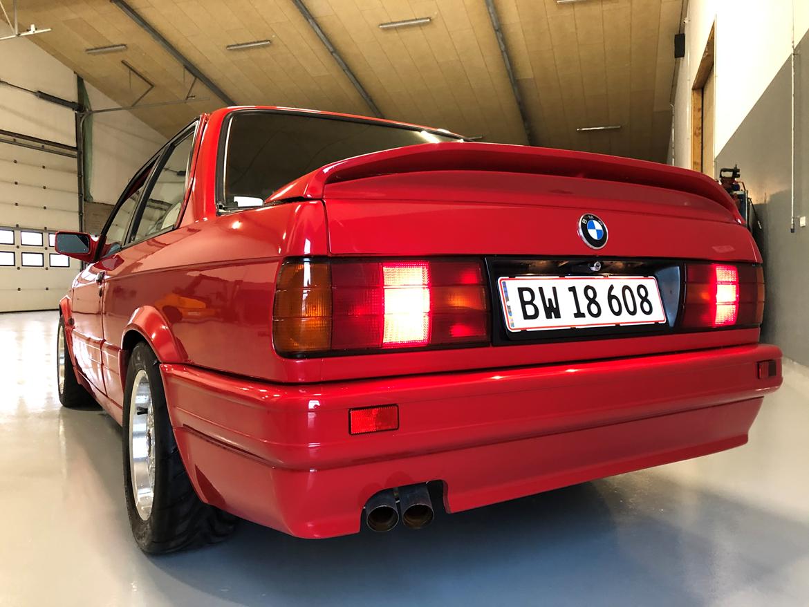 BMW E30 320i 2 dørs billede 5