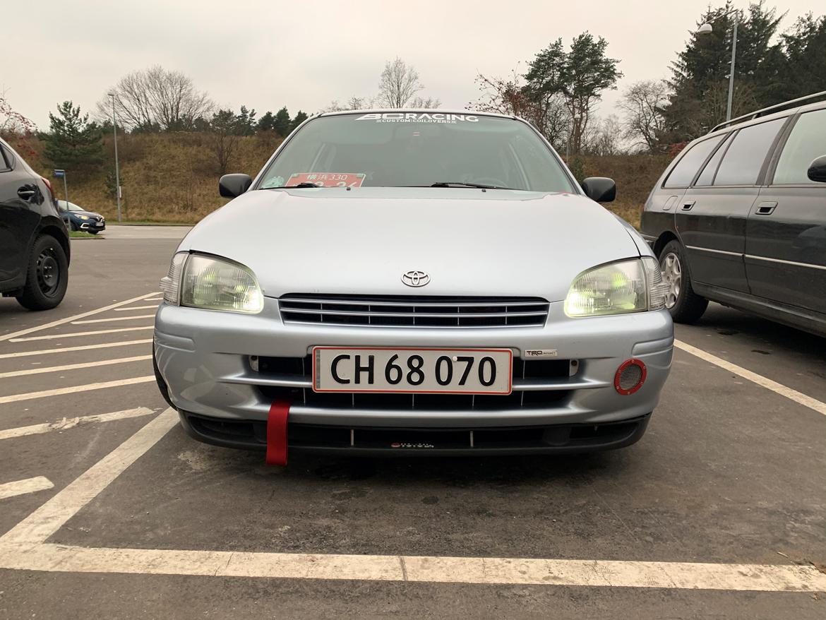 Toyota •Starlet billede 4