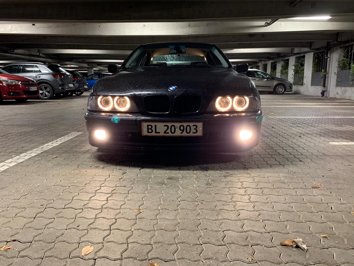 BMW E39 528i billede 3