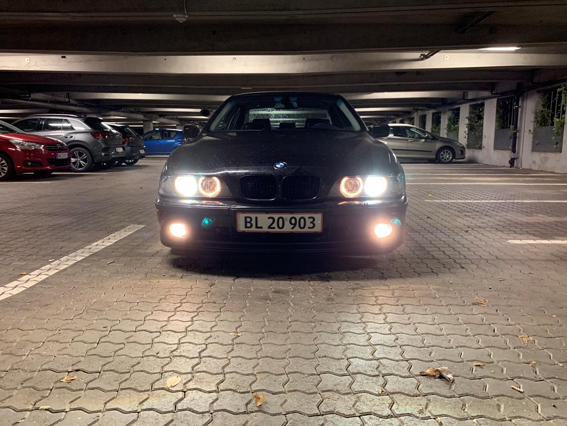 BMW E39 528i billede 4