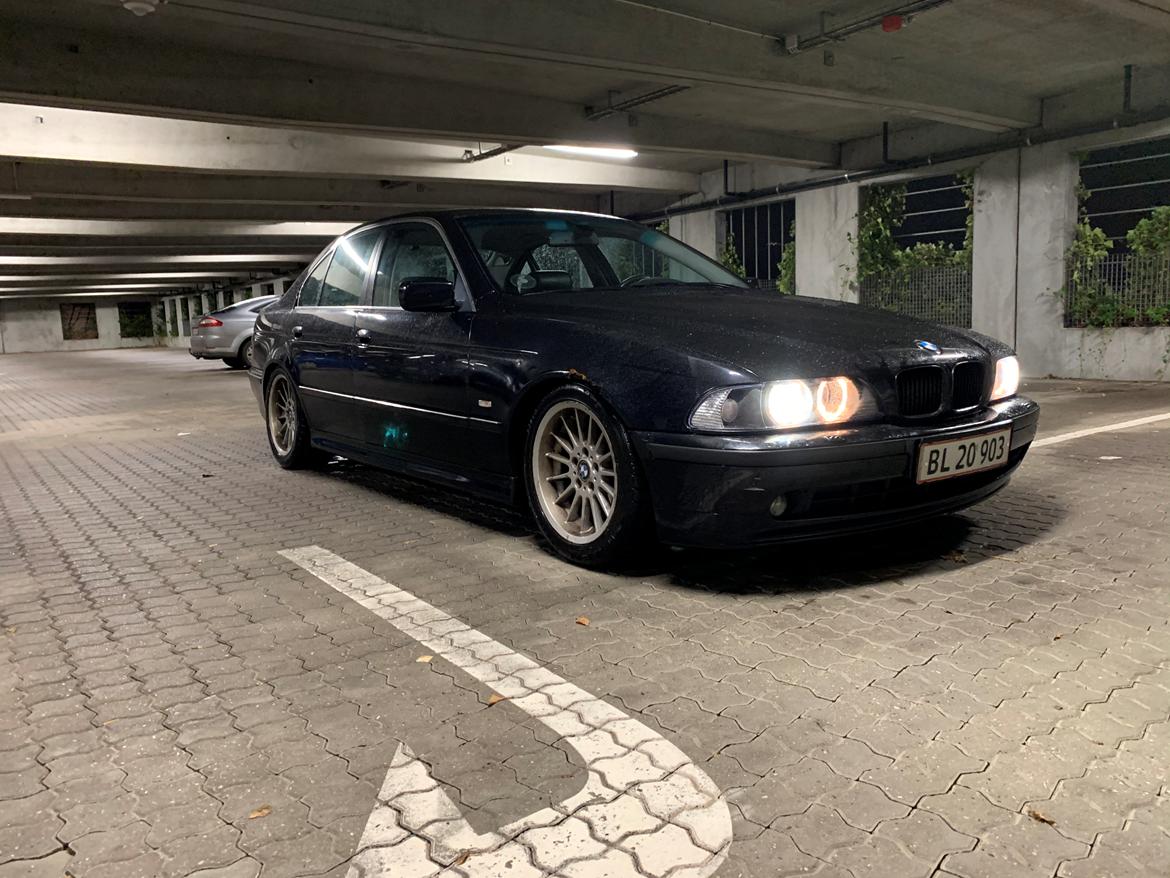 BMW E39 528i billede 6