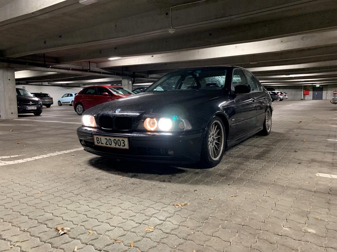 BMW E39 528i billede 10