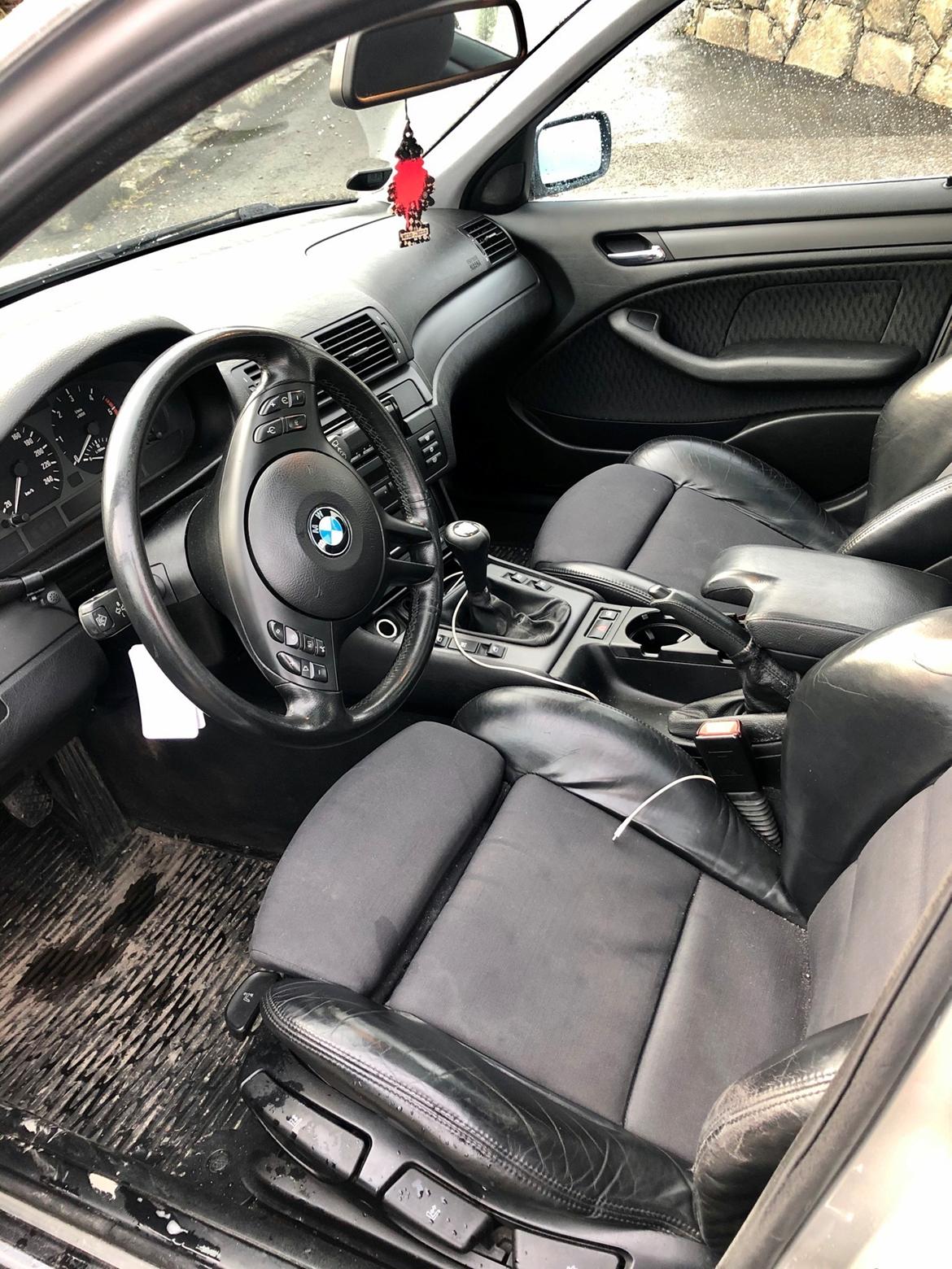 BMW E46 330D billede 4