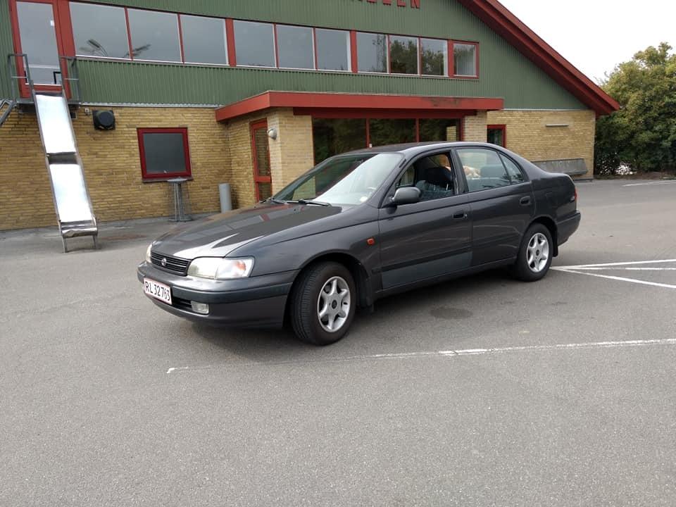 Toyota Carina E billede 7