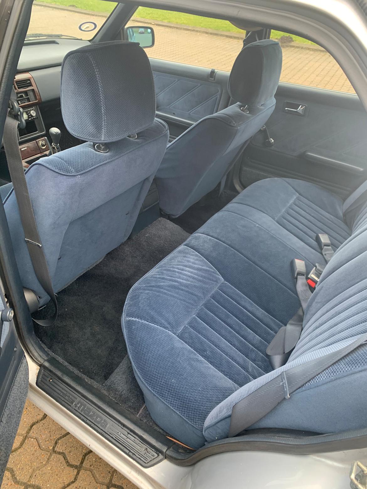 Mazda 929 2,2 lx billede 7