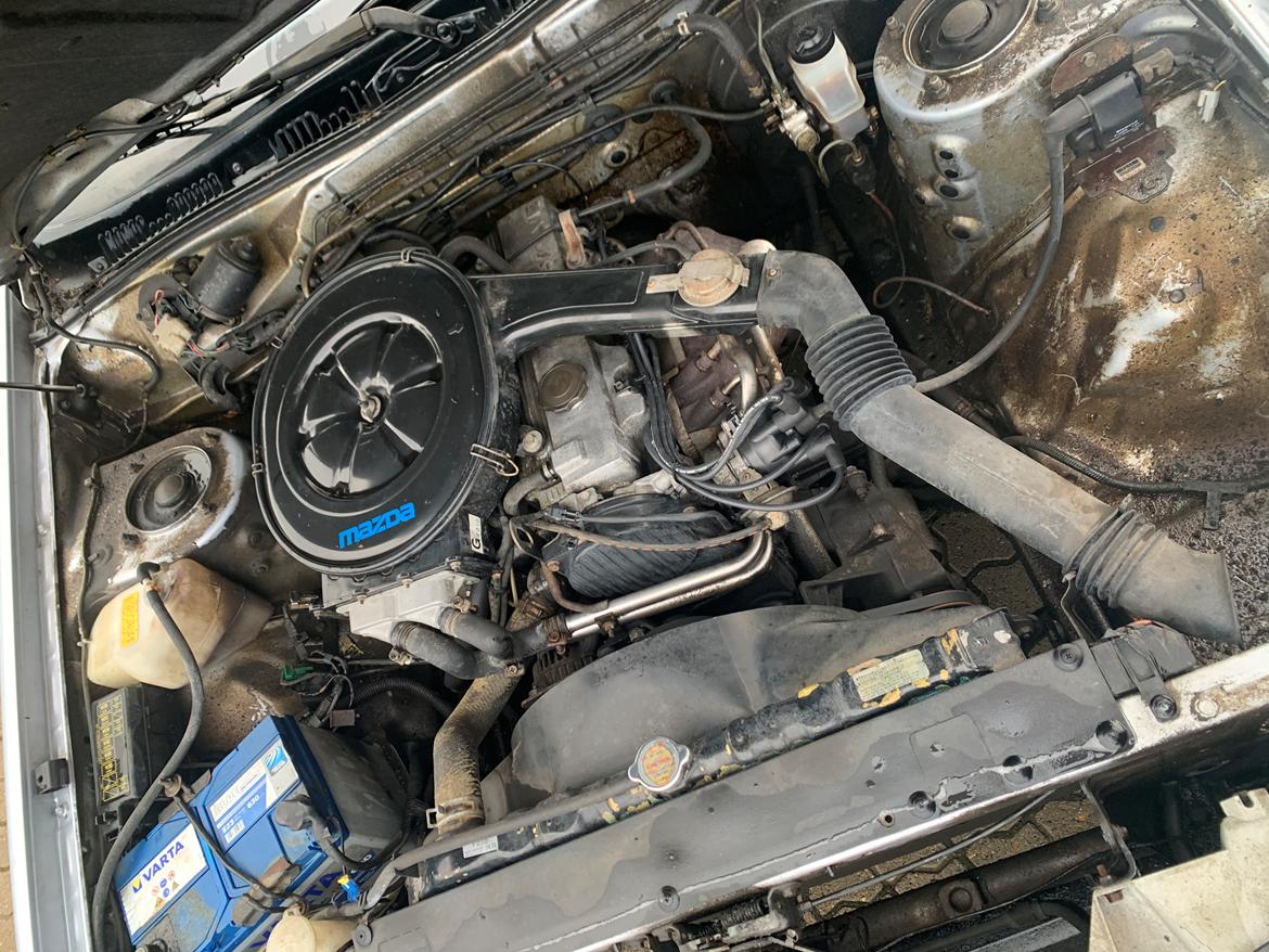 Mazda 929 2,2 lx billede 13