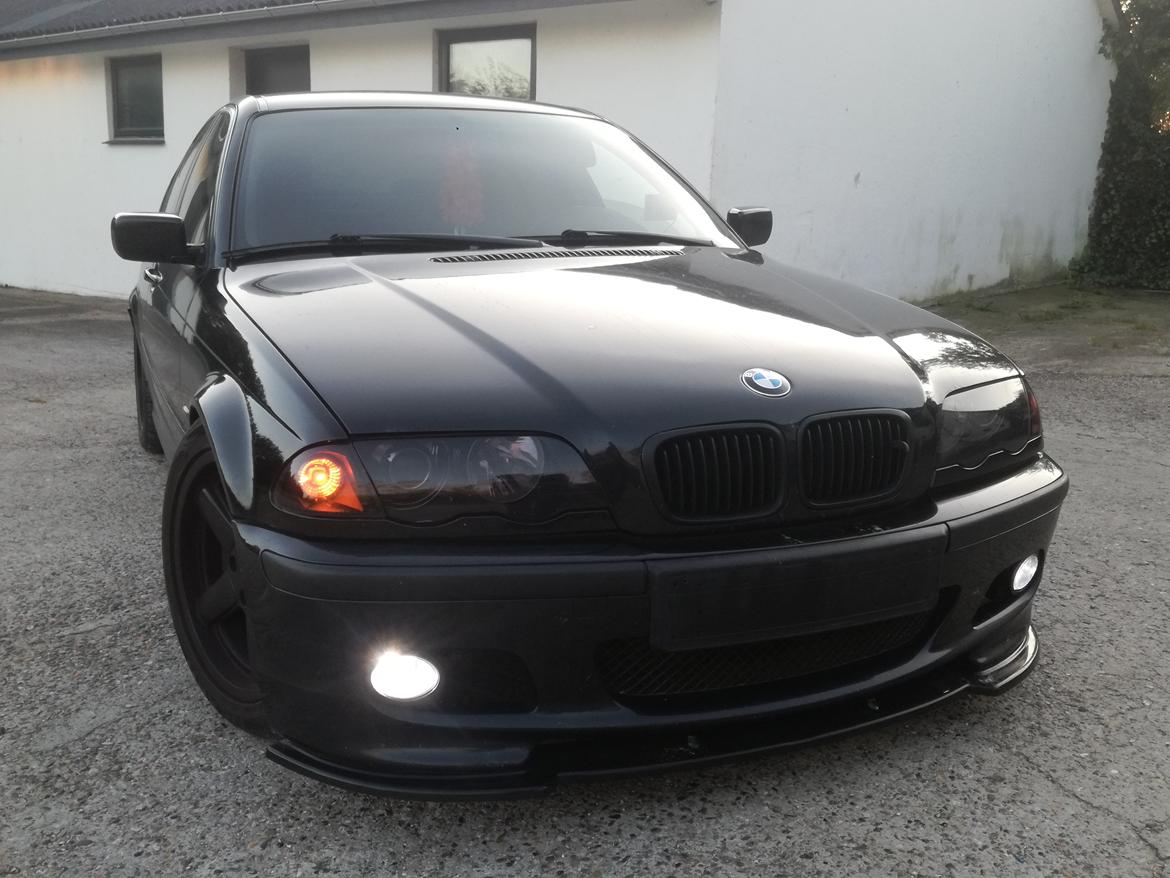 BMW E46 330D Mtech "Black on Black" billede 22