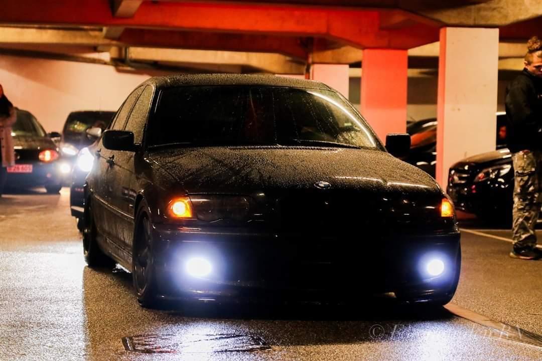 BMW E46 330D Mtech "Black on Black" billede 2