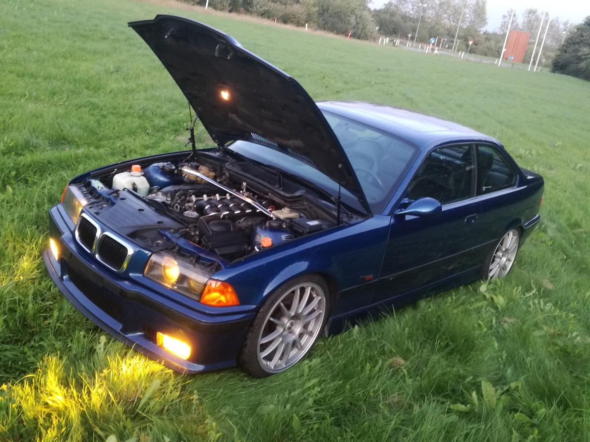 BMW E36 3.2 M3 Coupé billede 11