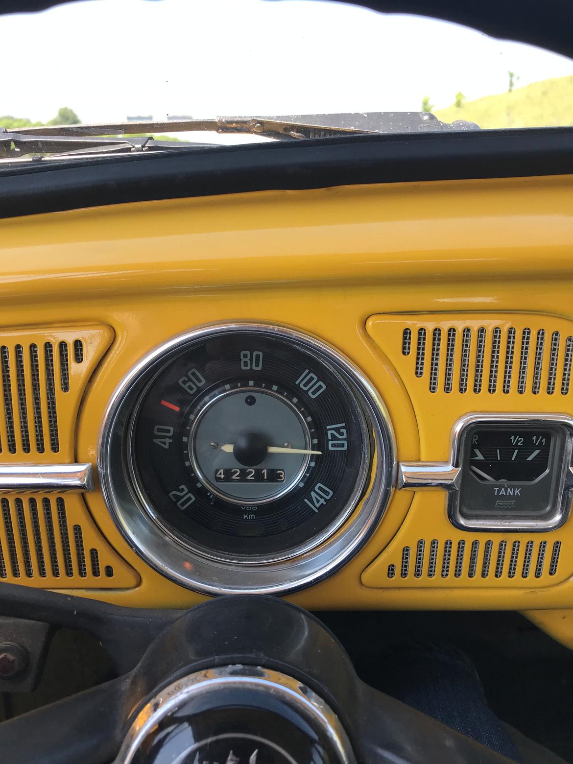 VW 1200 Bobbel  "bumblebee" edition billede 2