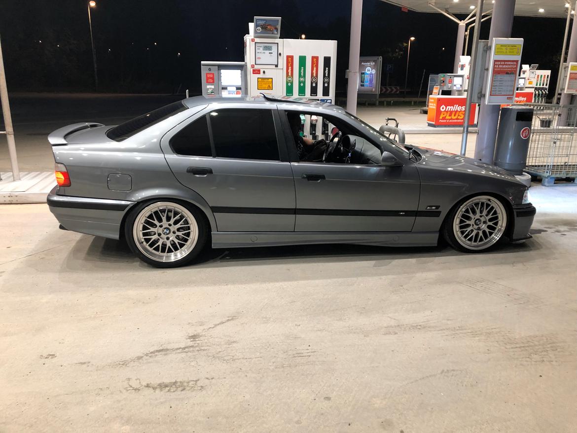 BMW Bmw e36 323i billede 1