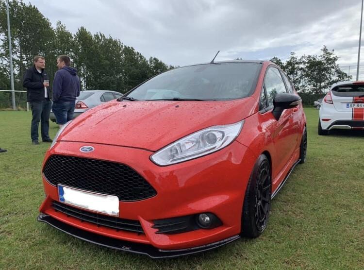 Ford Fiesta Red Edition 1,0 scti  - Sommeren 2019 billede 2