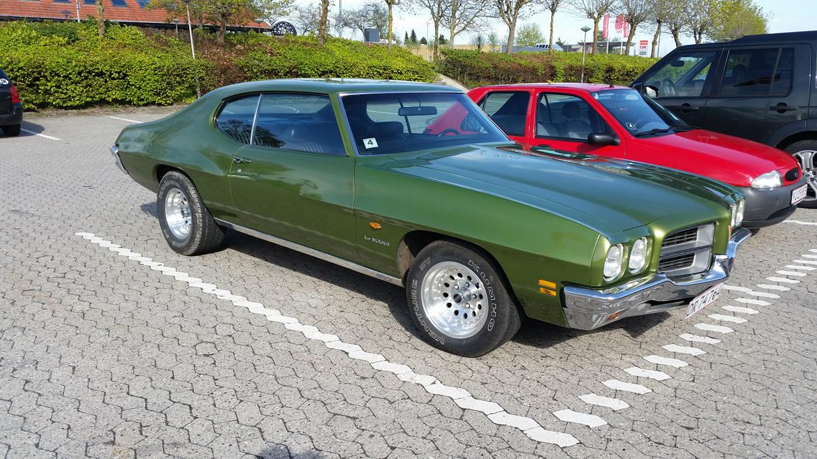 Pontiac lemans billede 1