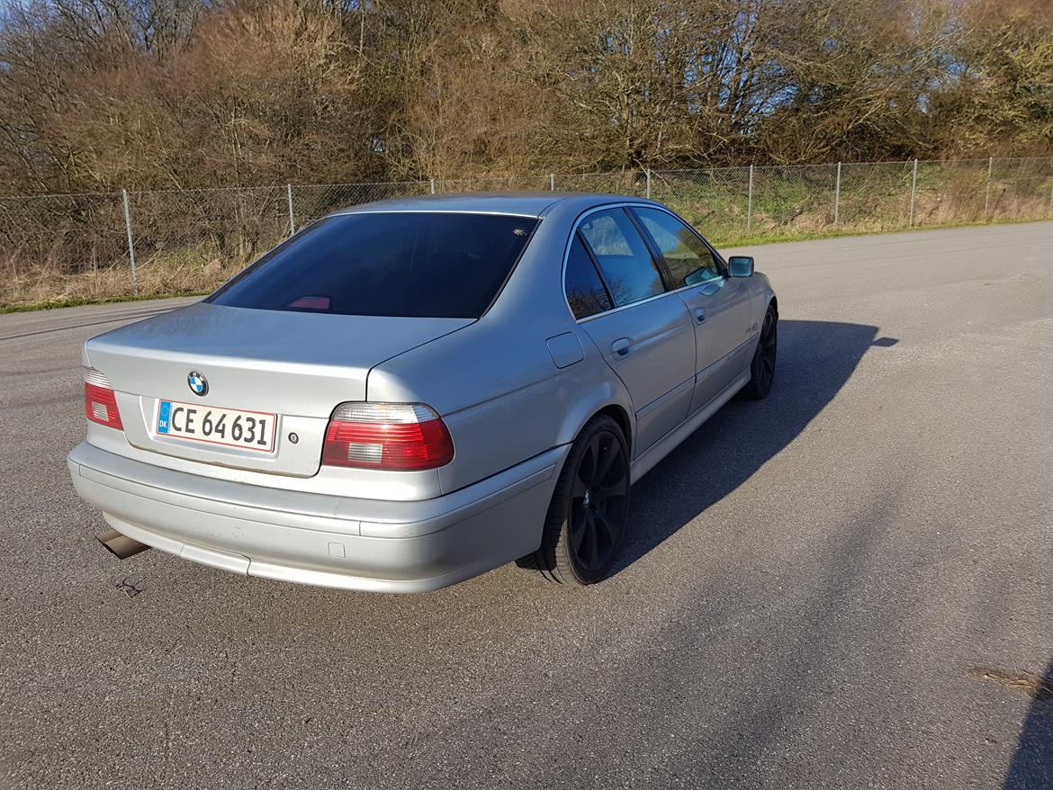 BMW e39 523i billede 8