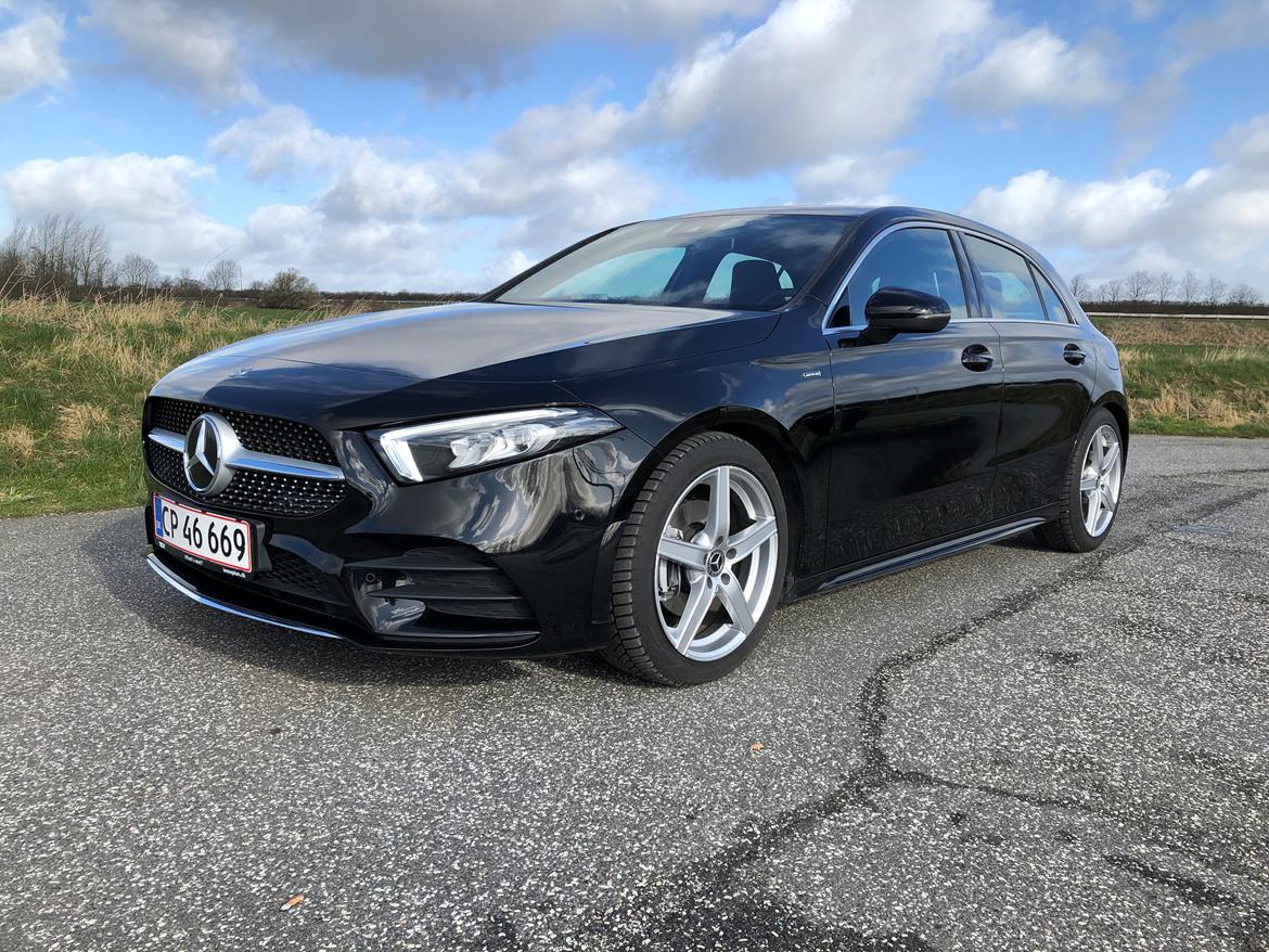 Mercedes Benz A200d AMG-Line billede 5