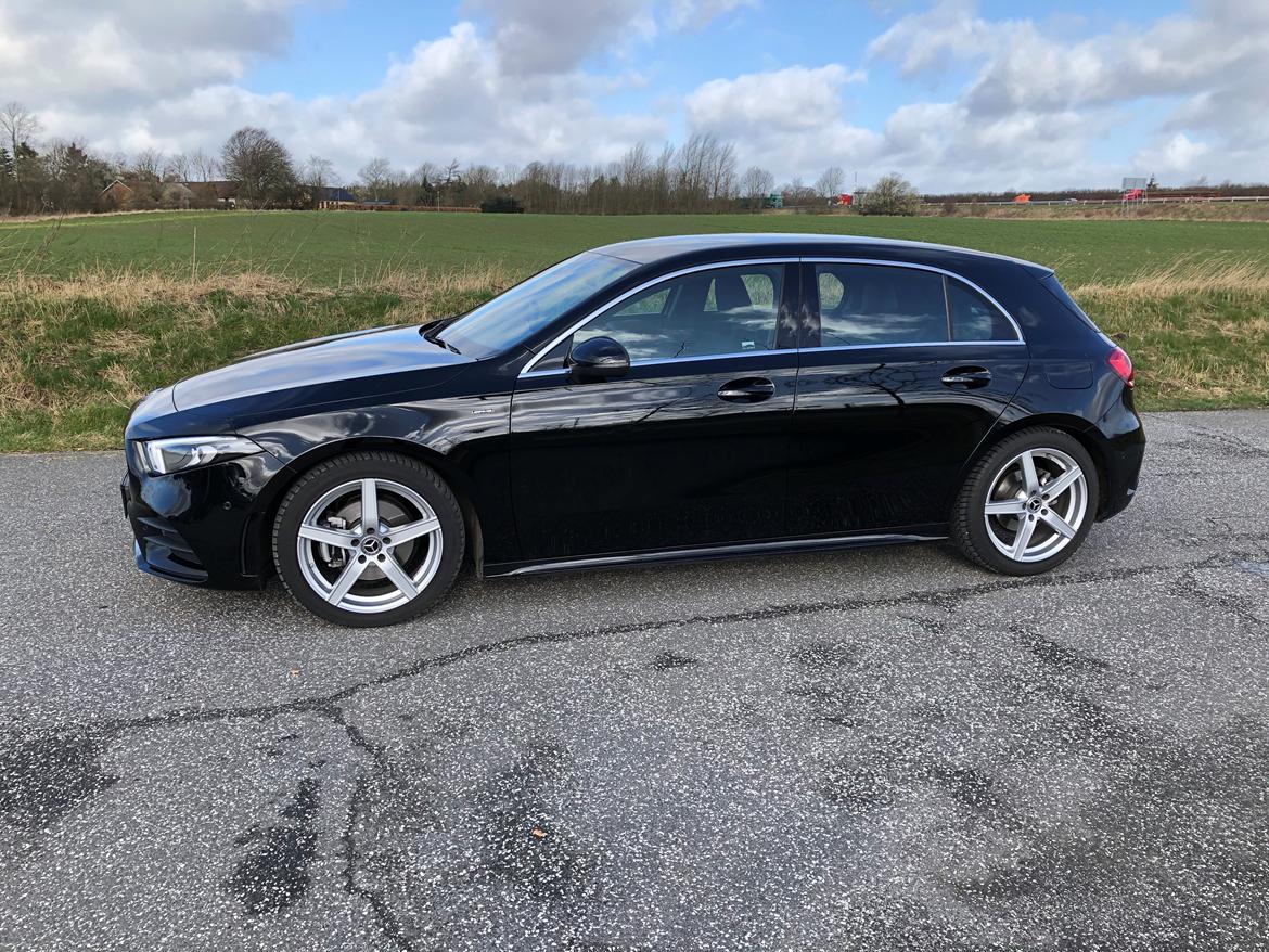 Mercedes Benz A200d AMG-Line billede 6