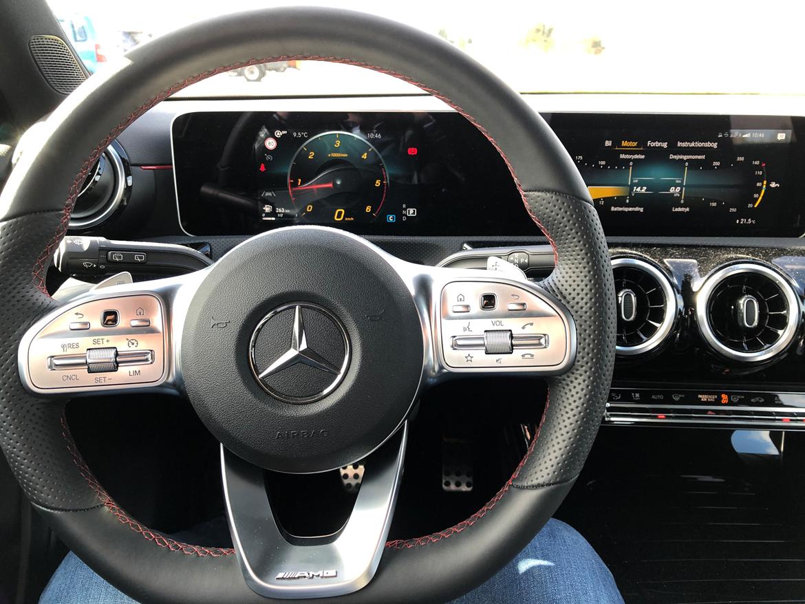 Mercedes Benz A200d AMG-Line billede 18