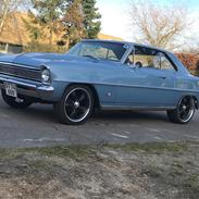 Chevrolet Nova ll 327 5.4 V8