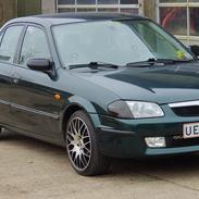 Mazda 323S BJ