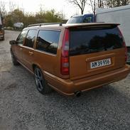 Volvo V70R