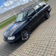 Ford SIERRA 2,0I GT DOCH