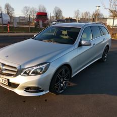 Mercedes Benz E220