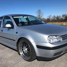 VW Golf IV (1j1) 2.0 (115HK) Motorkode AZJ