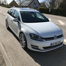 VW Golf Variant Highline DSG