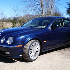 Jaguar S-type 4,0 V8