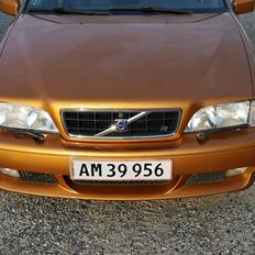 Volvo V70R