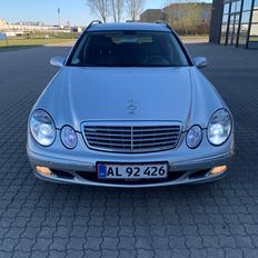 Mercedes Benz E320 CDI T MODEL AUT