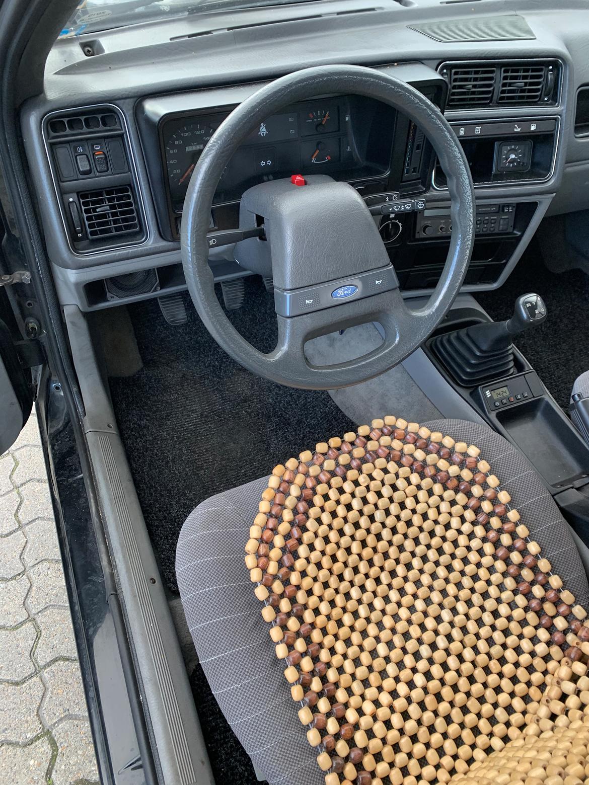 Ford Sierra 2,0 V6 GL billede 15