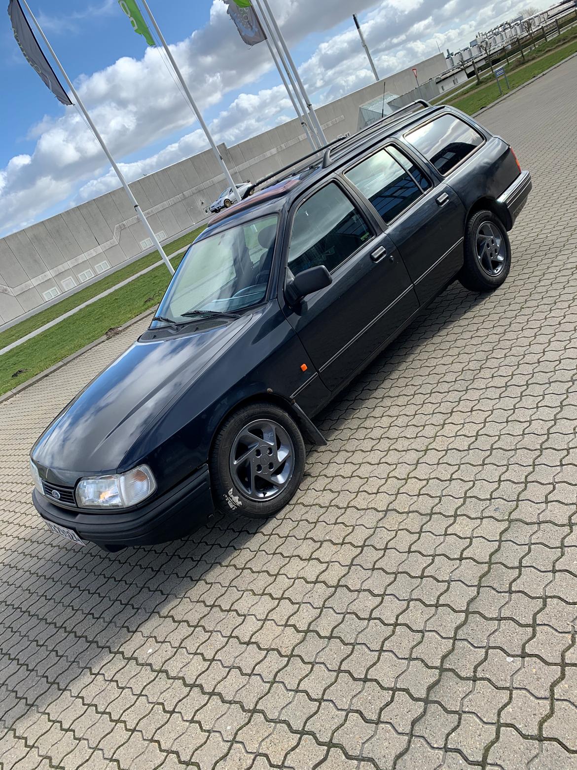 Ford SIERRA 2,0I GT DOCH billede 1