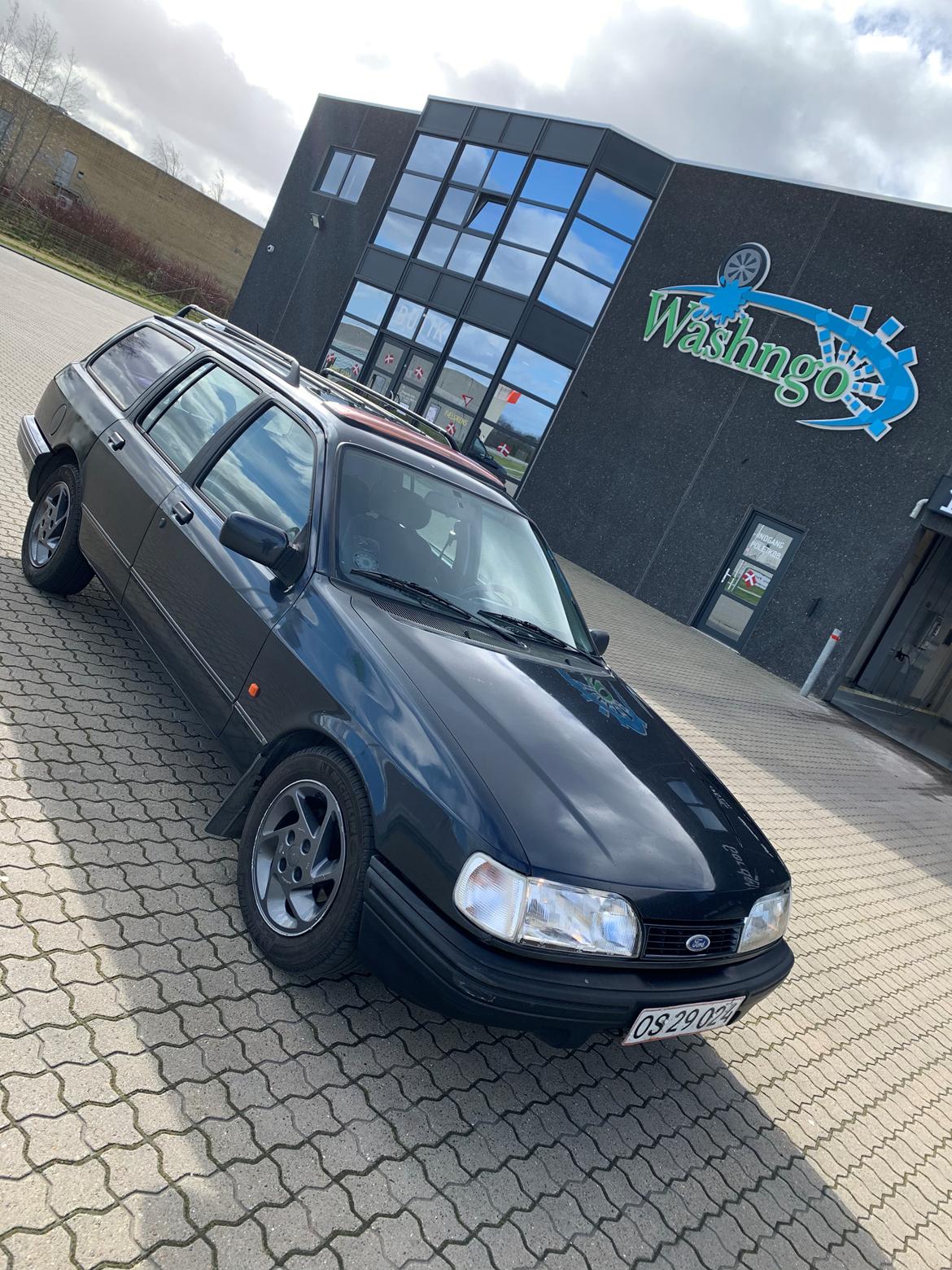 Ford SIERRA 2,0I GT DOCH billede 3