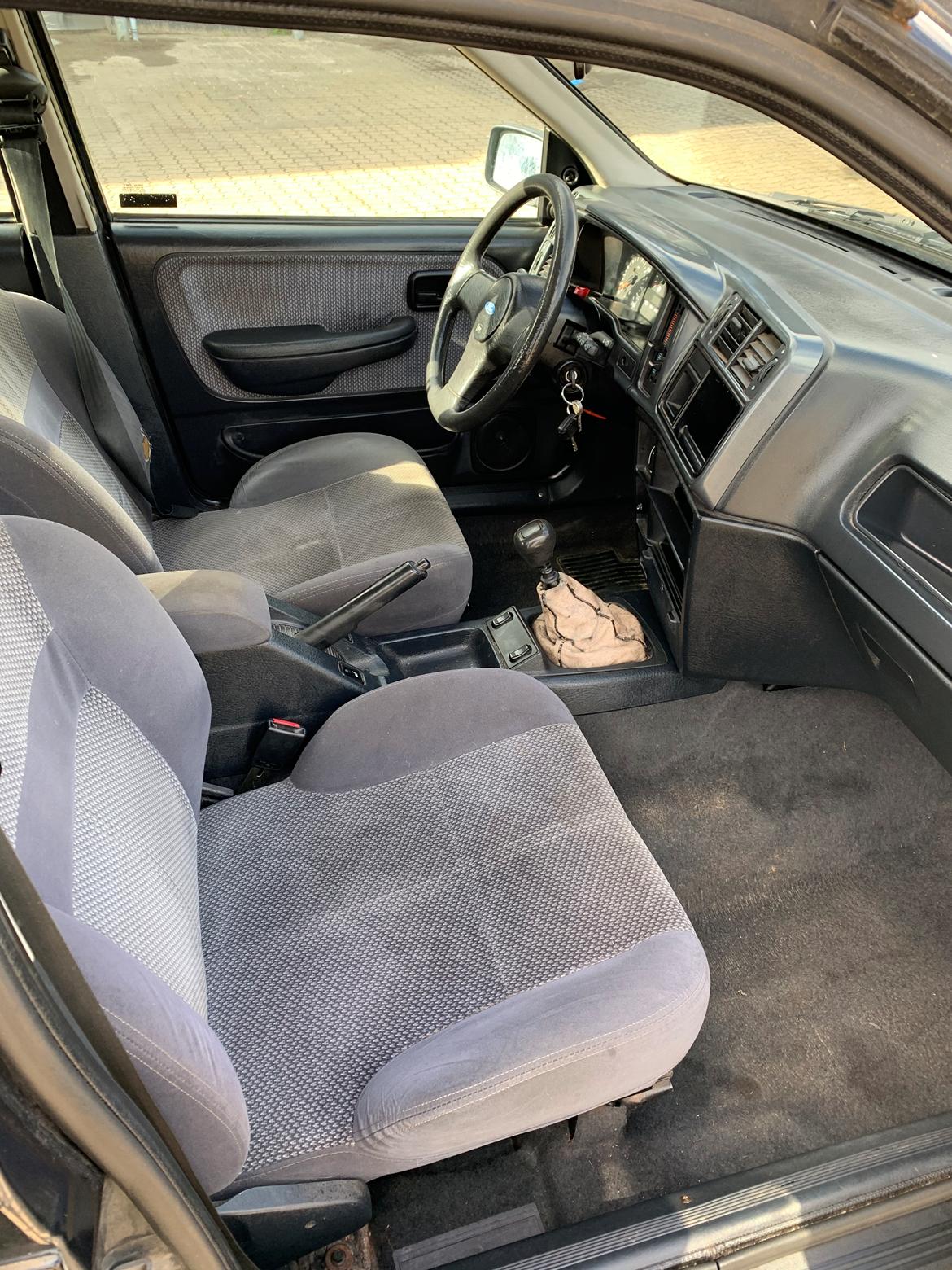 Ford SIERRA 2,0I GT DOCH billede 4